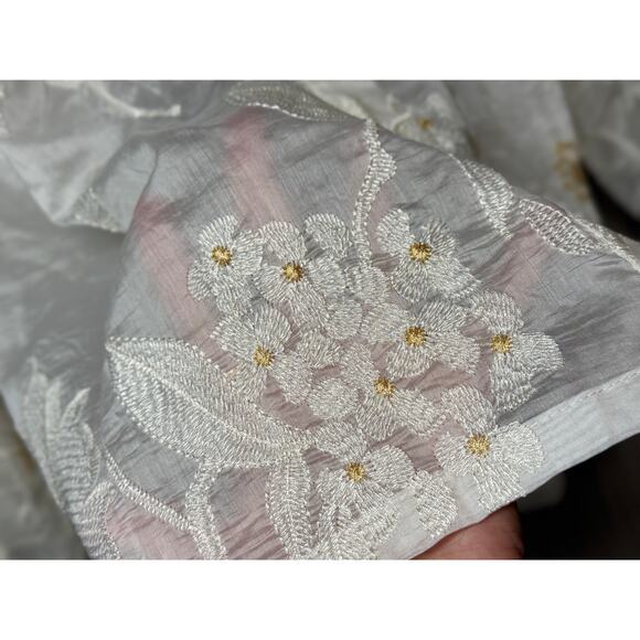 Commense Semi-Sheer Floral Shorts Set White Women’s Size M - Picture 14 of 14